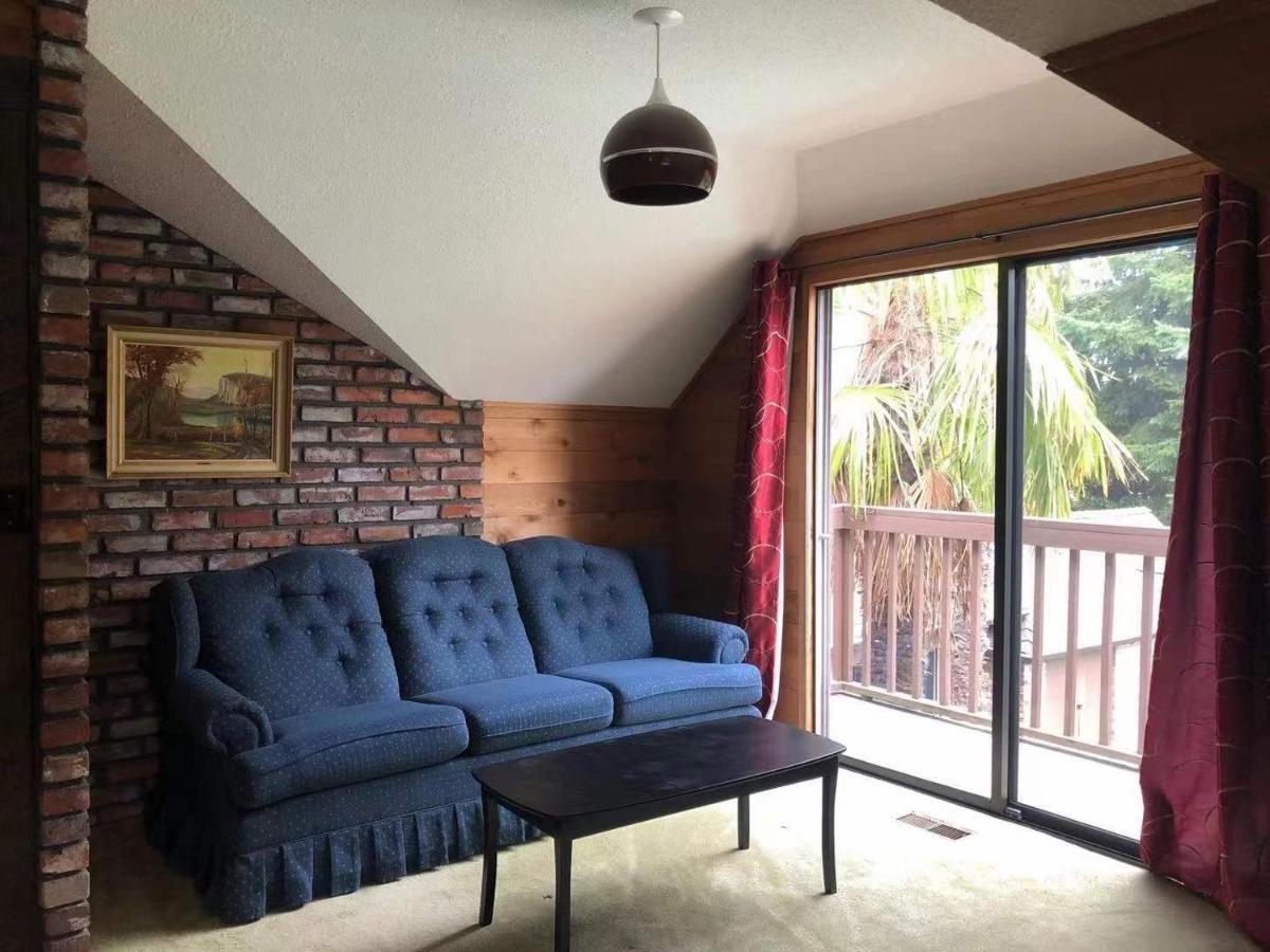 Jason House - Immaculate Suites In A Quiet Seaside Neighbourhood Near Uvic Victoria Buitenkant foto