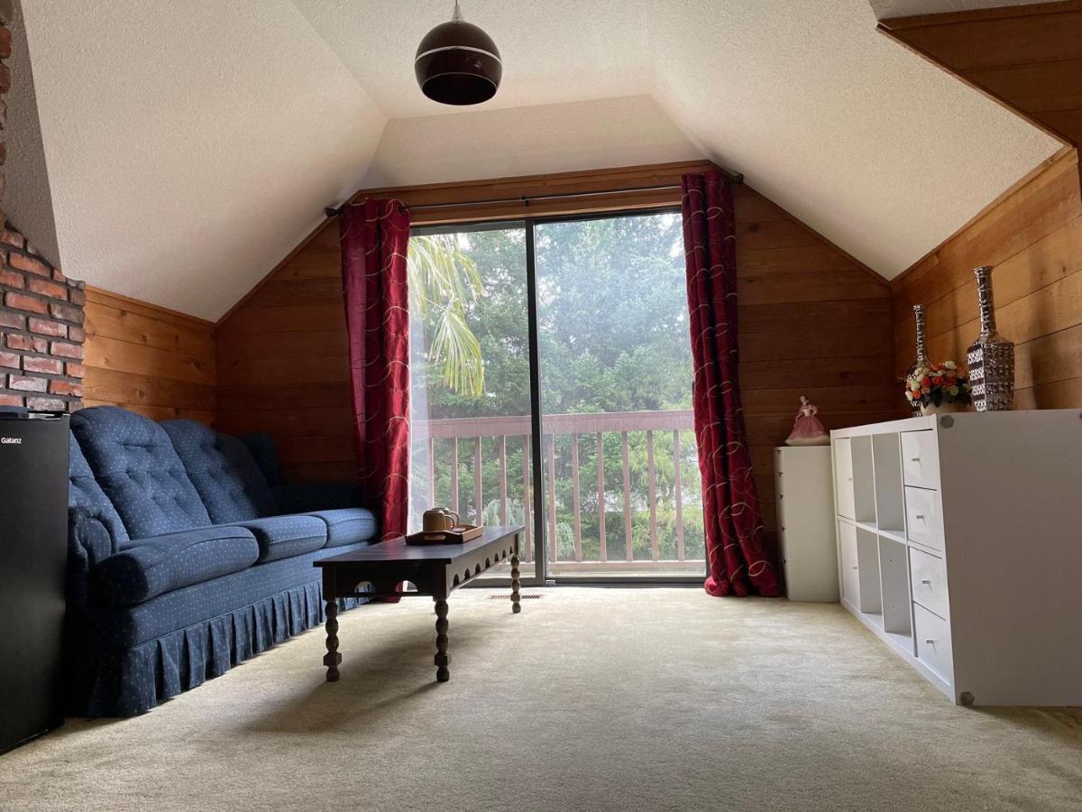 Jason House - Immaculate Suites In A Quiet Seaside Neighbourhood Near Uvic Victoria Buitenkant foto